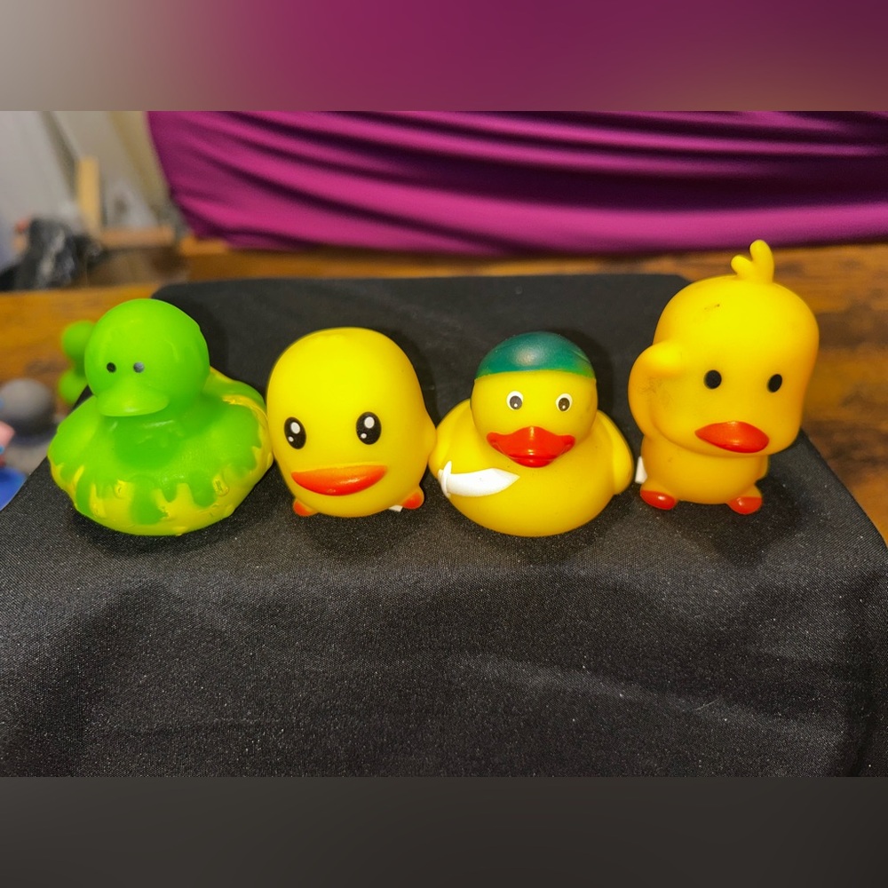 Yellow & Green Bath Duck Toy Set - 4 Pack
